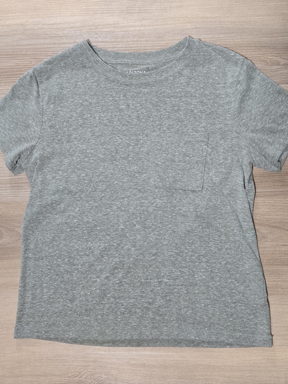 Arizona Jean Company Heather Gray Short Sleeve Pocket Tee - Women